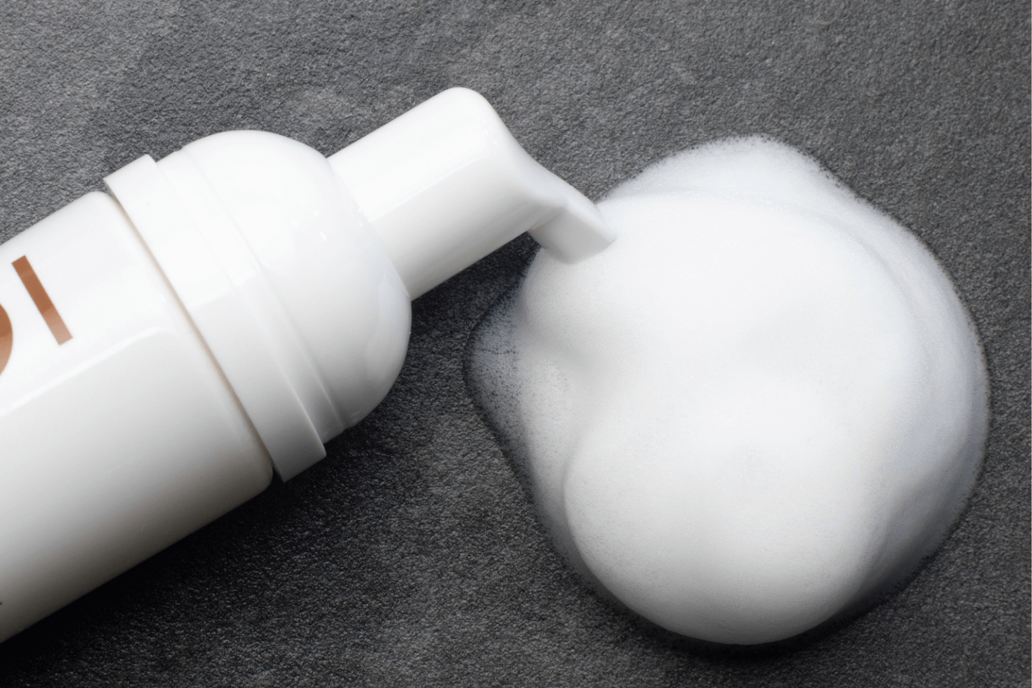 No-Rinse Body Wash vs Traditional Soap: What You Need to Know